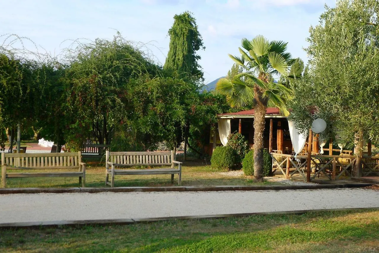 Villa Les Piégonnaises - 2 Roulottes 0*,